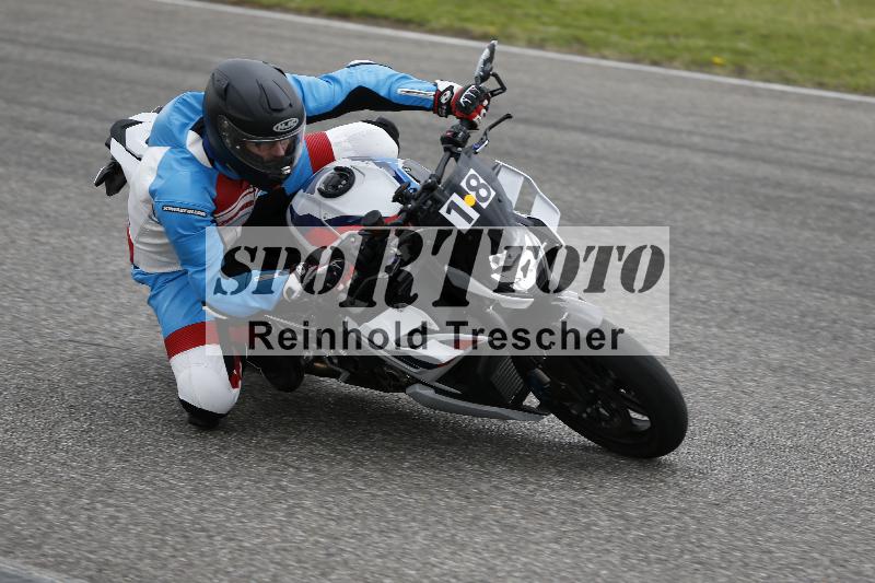 /Archiv-2025/10 23.04.2025 Cornu Master School ADR/rot-rouge/18